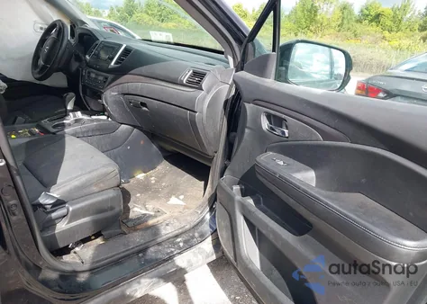 2019 Honda Ridgeline Sport from USA, damaged, VIN 5FPYK3F13KB040616